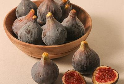Figues coll de dama. Eix