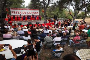 Imatges de la La 27a Festa de la Rosa a la Pineda de la Vilanoveta