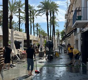 Imatges del temporal al passeig del Carme de Vilanova i la Geltrú. Unai Estevez