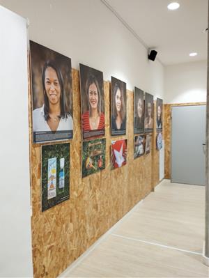 La Biblioteca Josep Pla acull l’exposició “Dones Migrades”