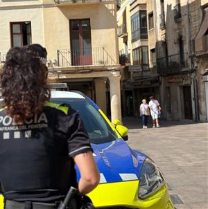 La Policia Local de Vilafranca intensifica els controls de VMP, bicicletes i actituds incíviques nocturnes. Ajuntament de Vilafranca