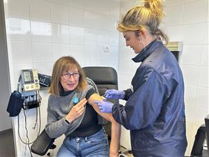 La Regió Sanitària Penedès fa una crida a vacunar-se contra la grip davant un nivell moderat de transmissió