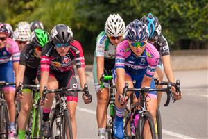 La Vuelta Femenina recorrerà el Penedès en una etapa històrica 