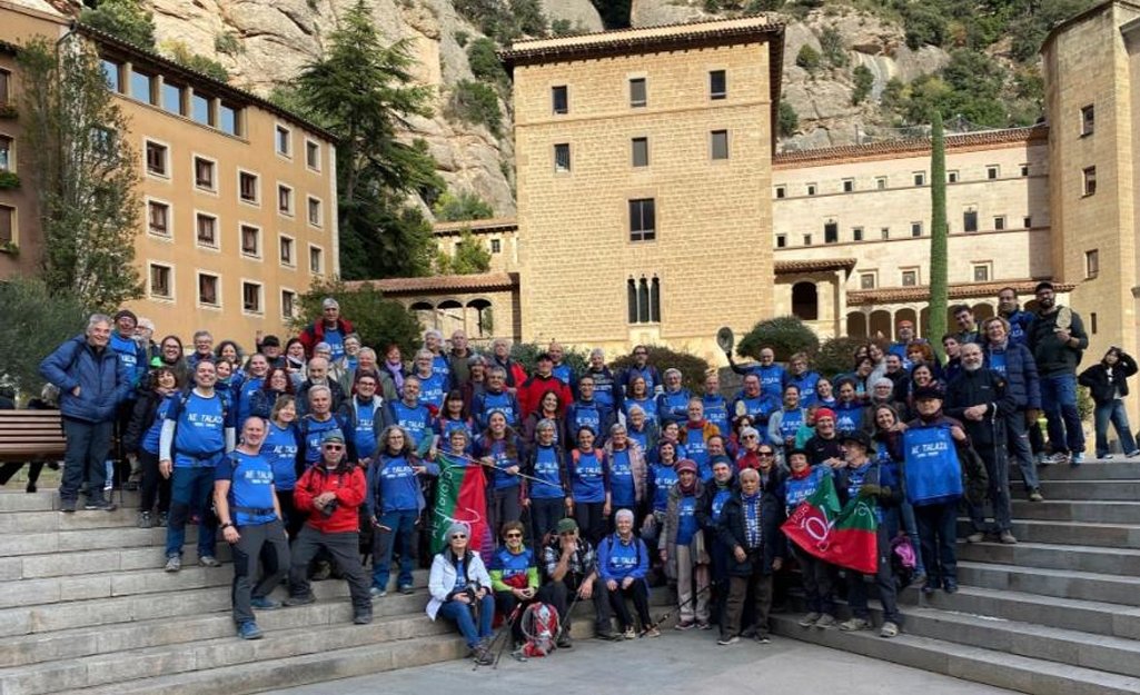 L’Agrupació Talaia culmina la Travessa EmociONATs a Montserrat celebrant 70 anys d’excursionisme i solidaritat. AE Talaia