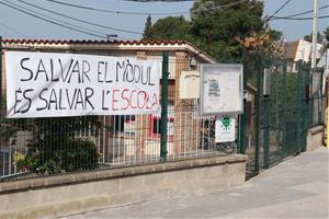 L'Ajuntament de Subirats veta l'accés del Departament d'Educació a una escola per evitar que retiri un barracó. ACN