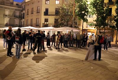 L'Ajuntament d'Igualada i les associacions de comerciants arriben a un acord per revisar l'augment de la taxa de residus. ACN