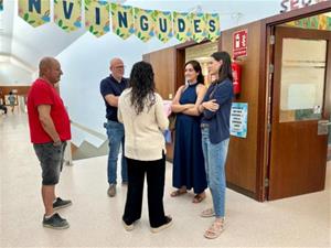 L’Ajuntament instal·la 72 ventiladors a les escoles La Pau i Jacint Verdaguer per combatre la calor a les aules