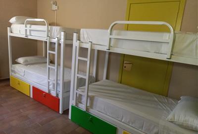 L’Alberg Municipal de Joventut de Vilafranca millora instal·lacions i guanya capacitat d’acollida. Ajuntament de Vilafranca