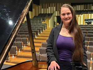 Laura Farré Rozada presenta “Araspel” a Vilanova després d’una 