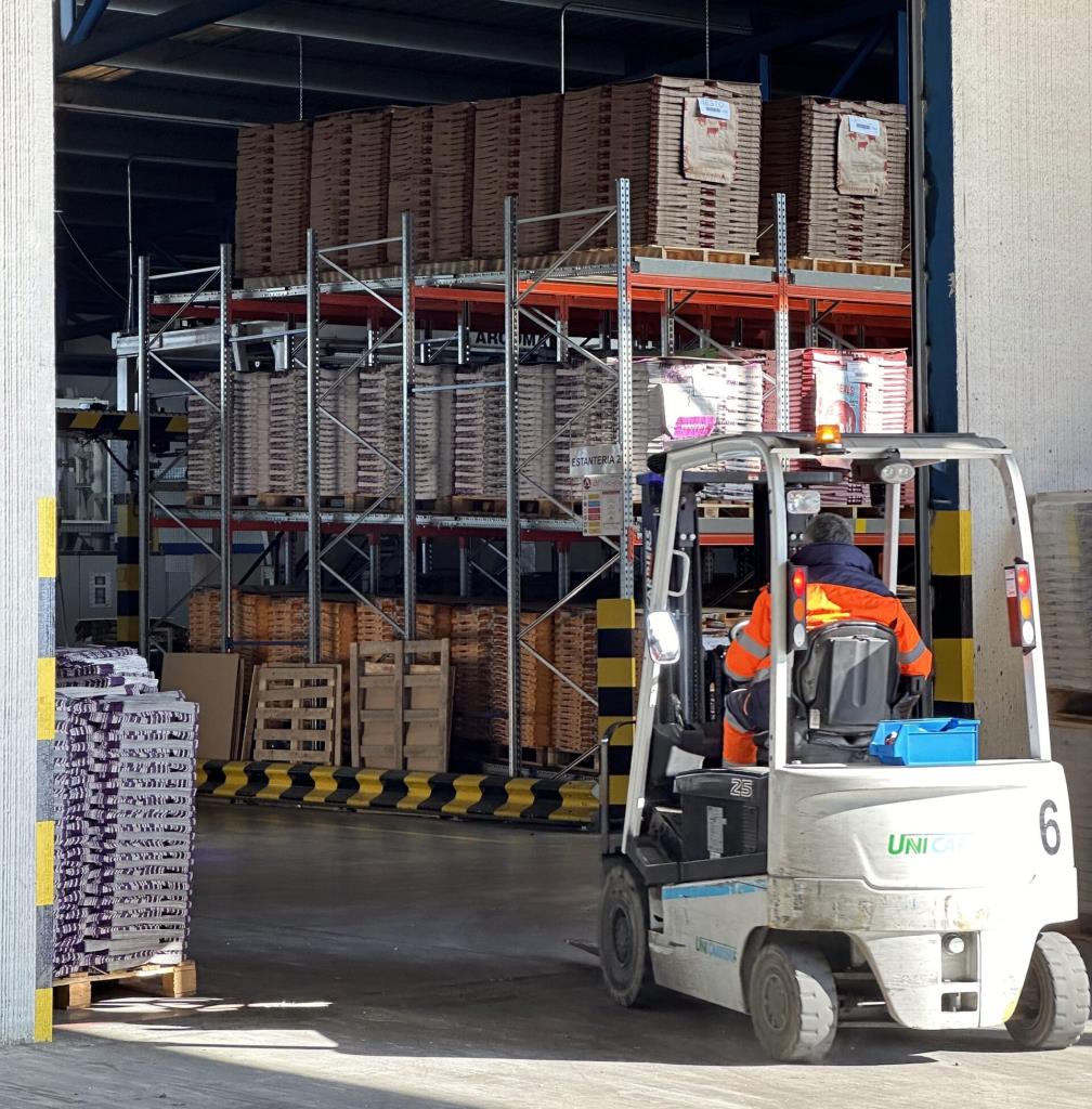 L'empresa penedesenca Industrias Bolcar crea un sac de paper per a la indústria de la construcció que elimina l'ús del plàstic. Industrias Bolcar