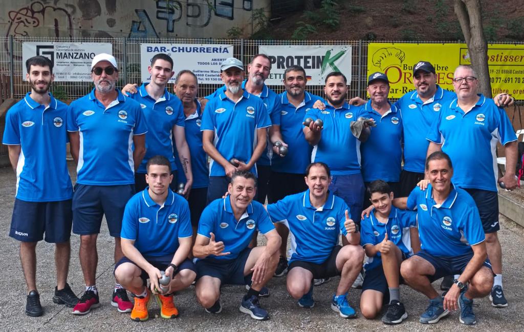 L'equip del Club Petanca Vilanova i la Geltrú. Eix