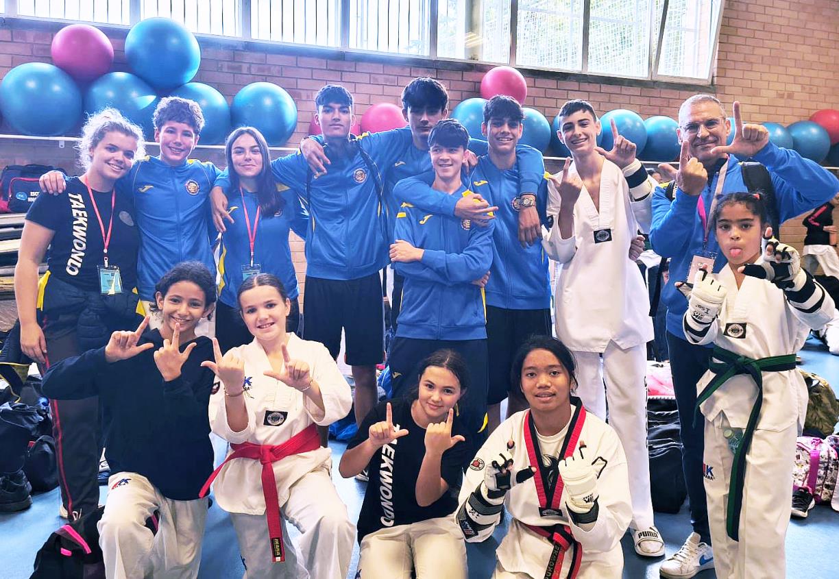 L'equip del Taekwondo de La Lira Vendrellenca a l’Open Internacional de Malgrat de Mar. Eix