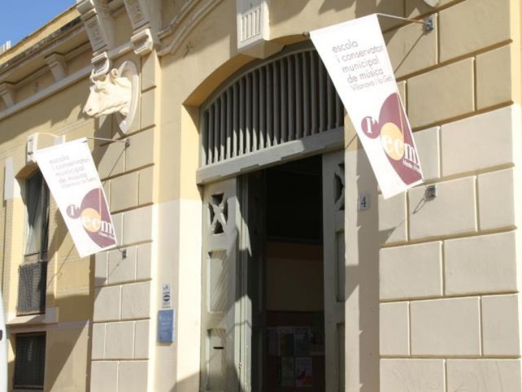 L'Escola i Conservatori Municipal de Música Mestre Montserrat celebra 50 anys com a referent educatiu i cultural. Ajuntament de Vilanova