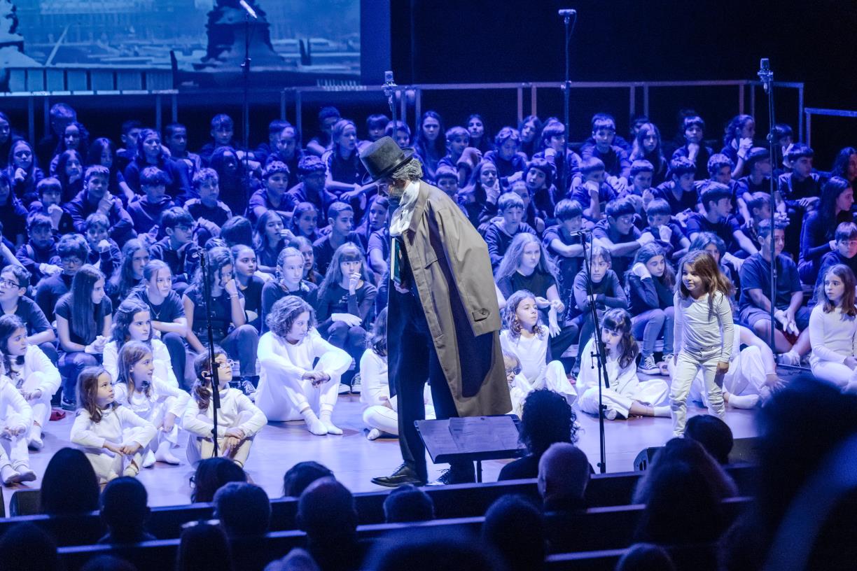 L’Espinguet celebra 60 anys amb un musical de Nadal i activitats per a infants i joves. L’Espinguet  