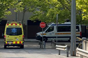 L'Hospital Comarcal de l'Alt Penedès reobre amb el trasllat de pacients i amb algunes incidències tècniques