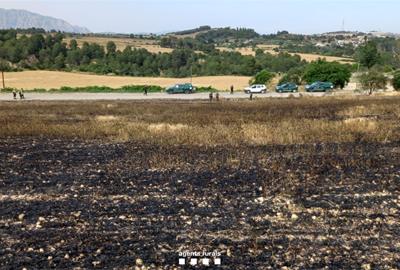 L’incendi de Masquefa crema més de 10 hectàrees i s’apunta a la pirotècnia com a possible causa. Bombers