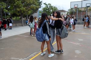 L'institut escola Castell d'Òdena ha estrenat l'ampliació de l'edifici amb les aules de secundària