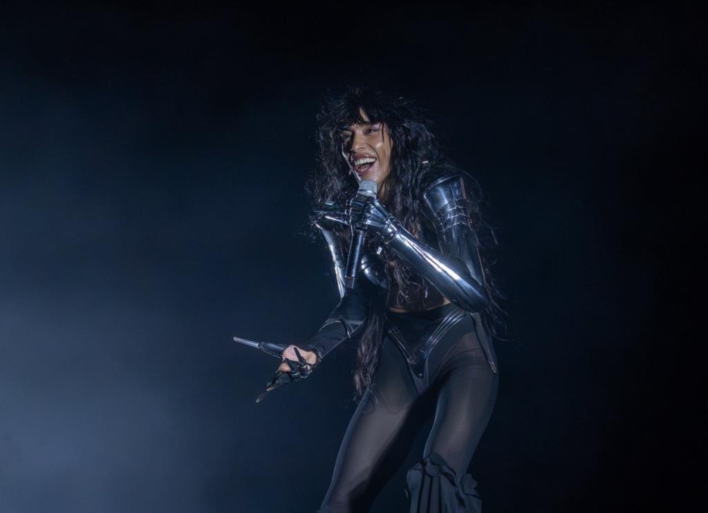 Loreen enlluerna l’Euro-Party del Festival Terramar amb una nit inoblidable de pop europeu. Terramar/ Sergi Abad