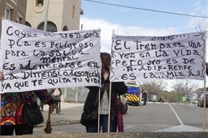 Manifestació 'Trens Dignes' Calafell, trens, rodalies, renfe