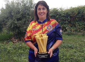 Maria Elisa Montserrat Batet va ser guardonada per la U.F.E.C.. Eix