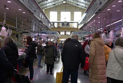 Mercats municipals de Vilanova: un 2025 de creixement, innovació i un Nadal amb sabor local. EIX