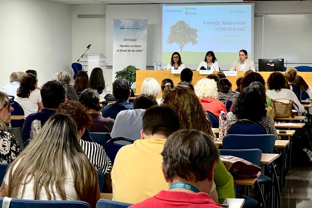 Més de 100 persones participen a la X Jornada “Ajudar a Viure el Final de la Vida” a Sant Pere de Ribes. CSAPG