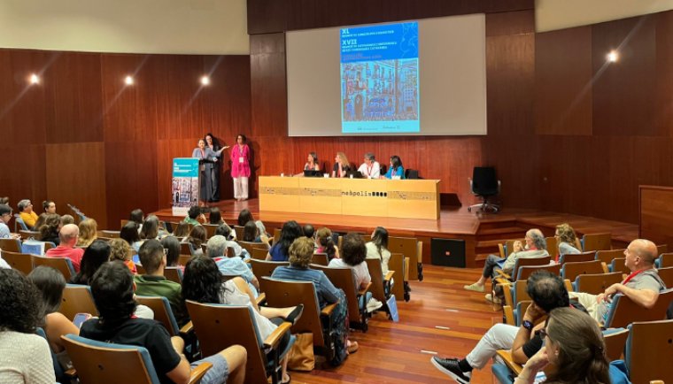 Més de 100 professionals de la salut participen a Vilanova i la Geltrú en una trobada clau sobre ginecologia i obstetrícia. CSAPG