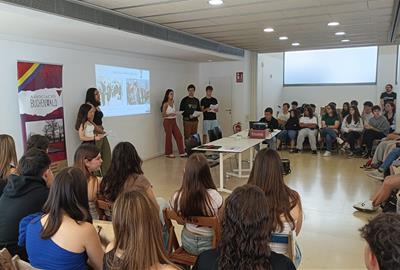Més d’un centenar de joves del Garraf i el Penedès reflexionen a Vilanova sobre memòria històrica i lluita antifeixista. Projecte Buchenwald