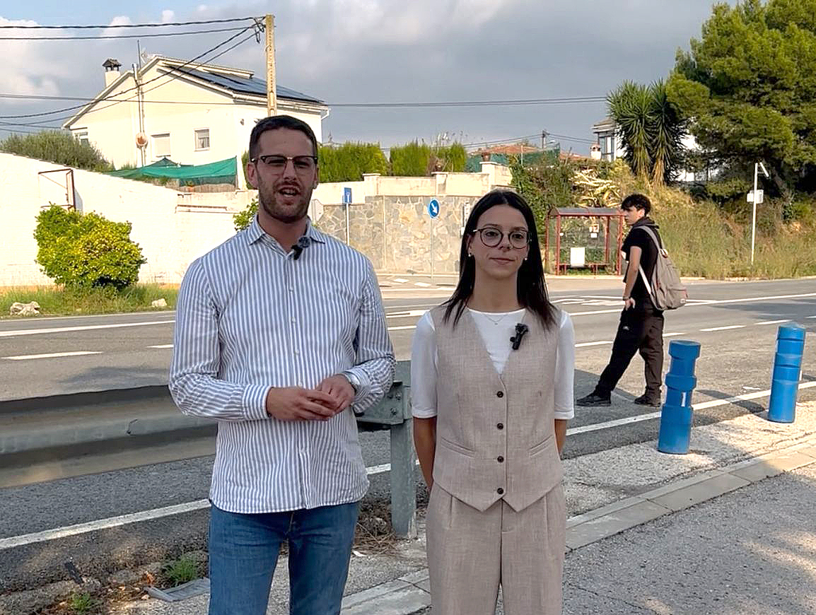 Montse Ortiz i Xavier Andreu a la carretera B-224 de Piera. Eix