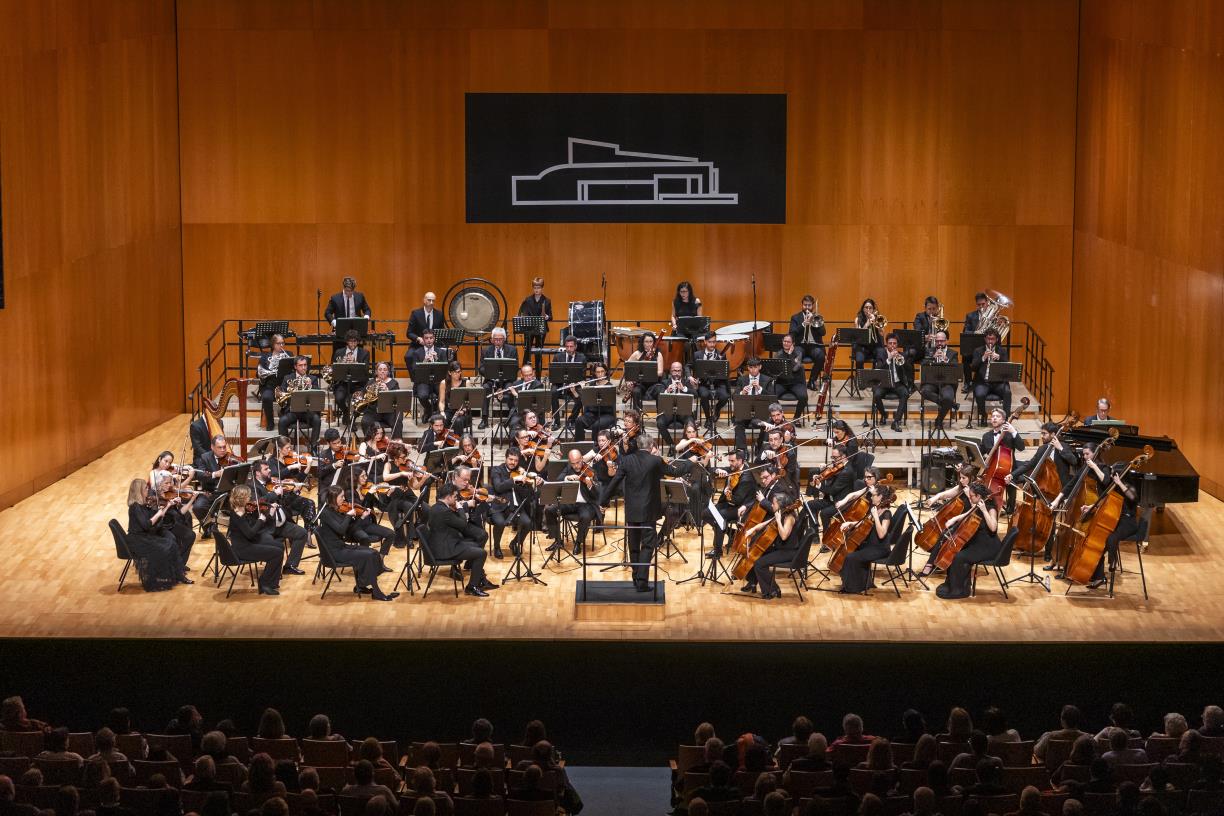 MUSICVEU inicia l’any amb el concert “Valsos i Danses” de l’Orquestra Simfònica Sant Cugat a Vilafranca. EIX