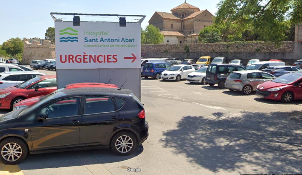 Pàrquing urgències Hospital Sant Antoni Abat. Eix