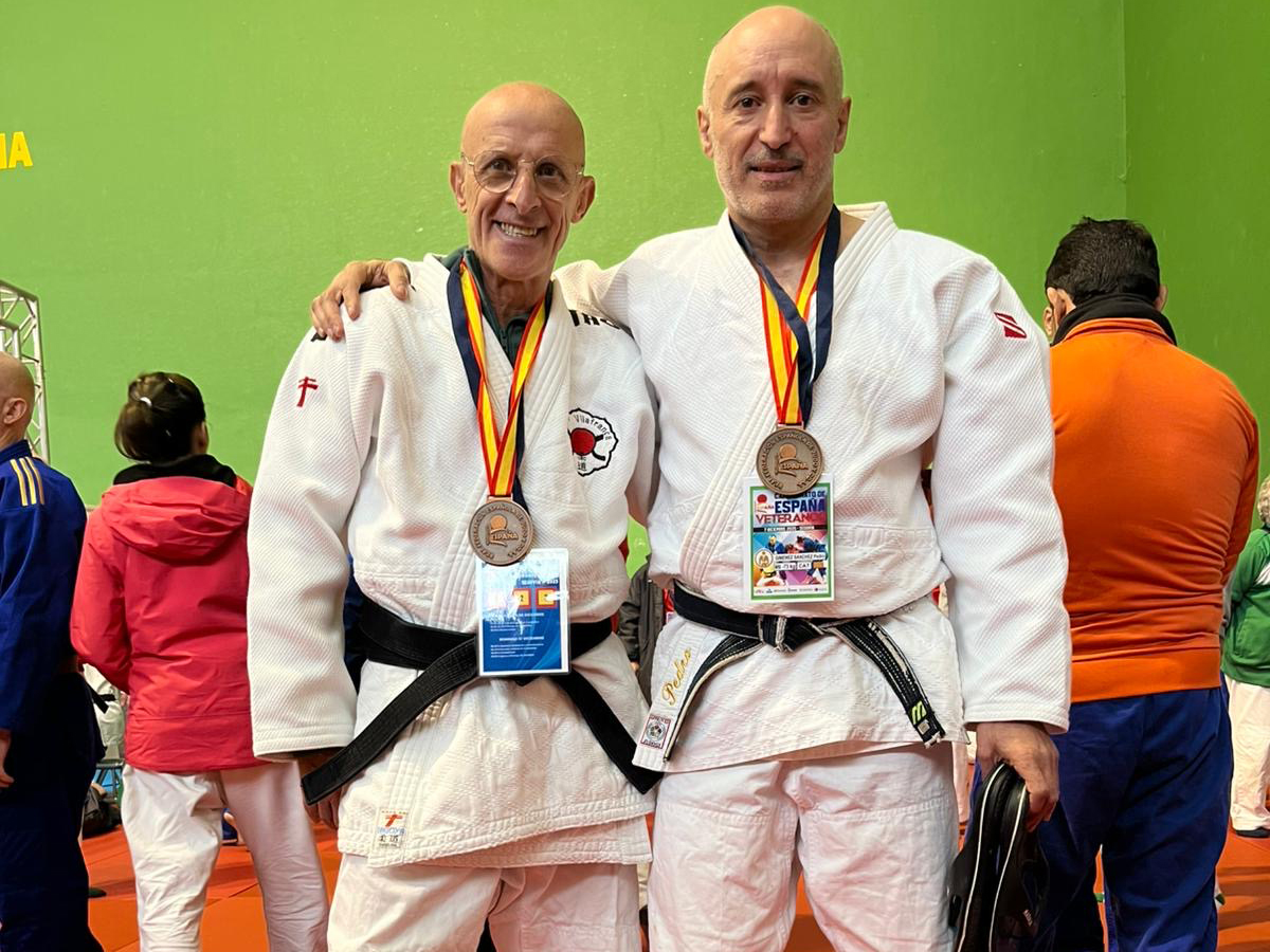 Pedro Giménez i Antonio Vega. Eix