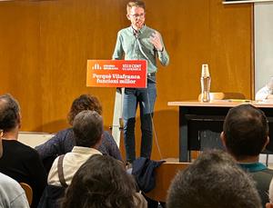 Pere Sàbat a l’assemblea d’Esquerra Republicana . Eix