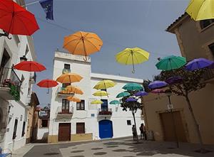 Plaça de la Vila de Cubelles. Eix
