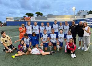 Plantilla de l'UE Sitges femení. Eix