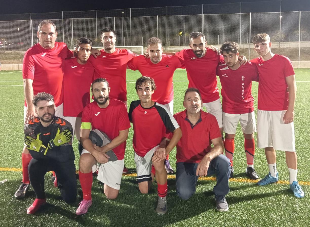 Plantilla del CE Nova Olivella. Eix