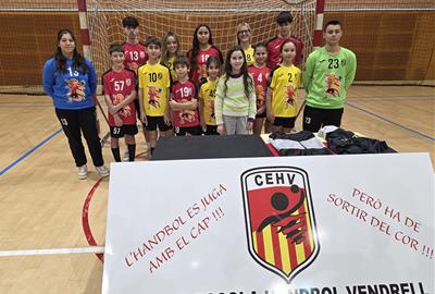 Presentació del 50è aniversari del CE Handbol Vendrell . Eix