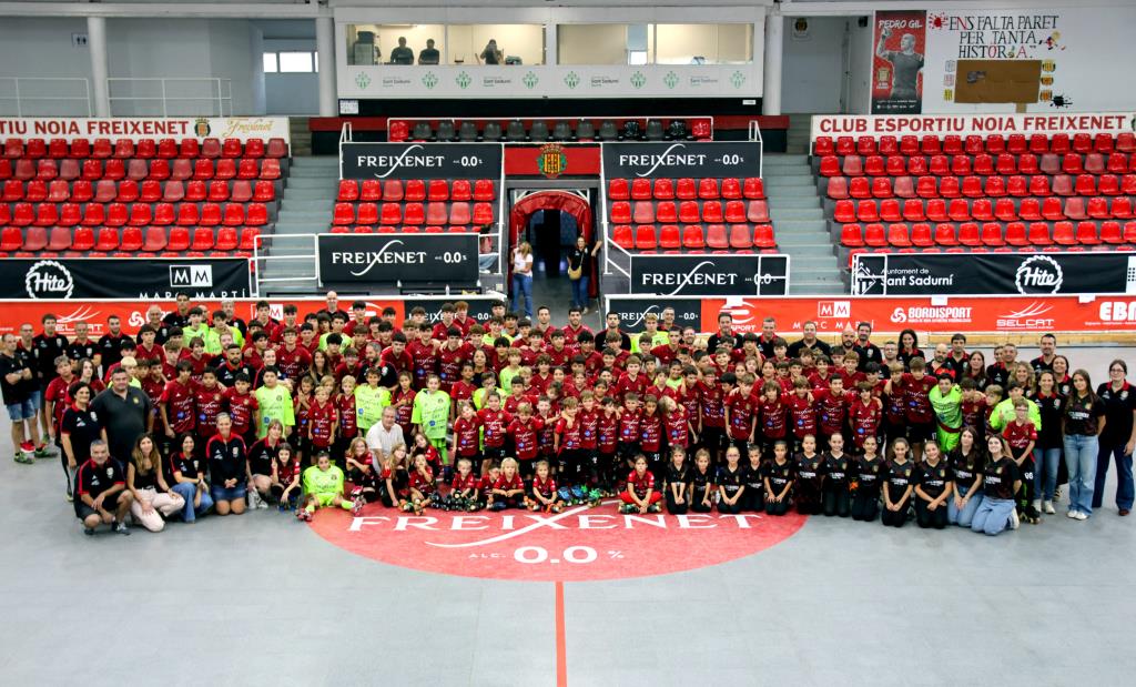 Presentació dels equips del CE Noia Freixenet . CE Noia / Eva Pedrola