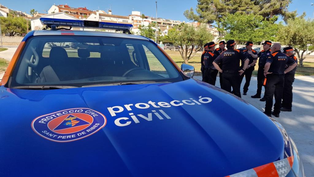 Protecció Civil de Sant Pere de Ribes incorpora un nou vehicle per reforçar la seva tasca al municipi. Ajt Sant Pere de Ribes