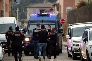 Quatre detinguts en el dispositiu a l'Anoia contra un grup especialitzat en robatoris a camions que transportaven droga. ACN