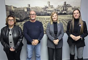 Raquel Sans, Amadeu Benach, Marta Ventura i Montserrat Ventura. Eix