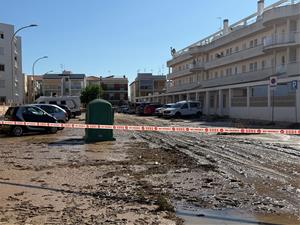 Reactivada la recerca de dues persones que haurien caigut al riu Foix a Cubelles