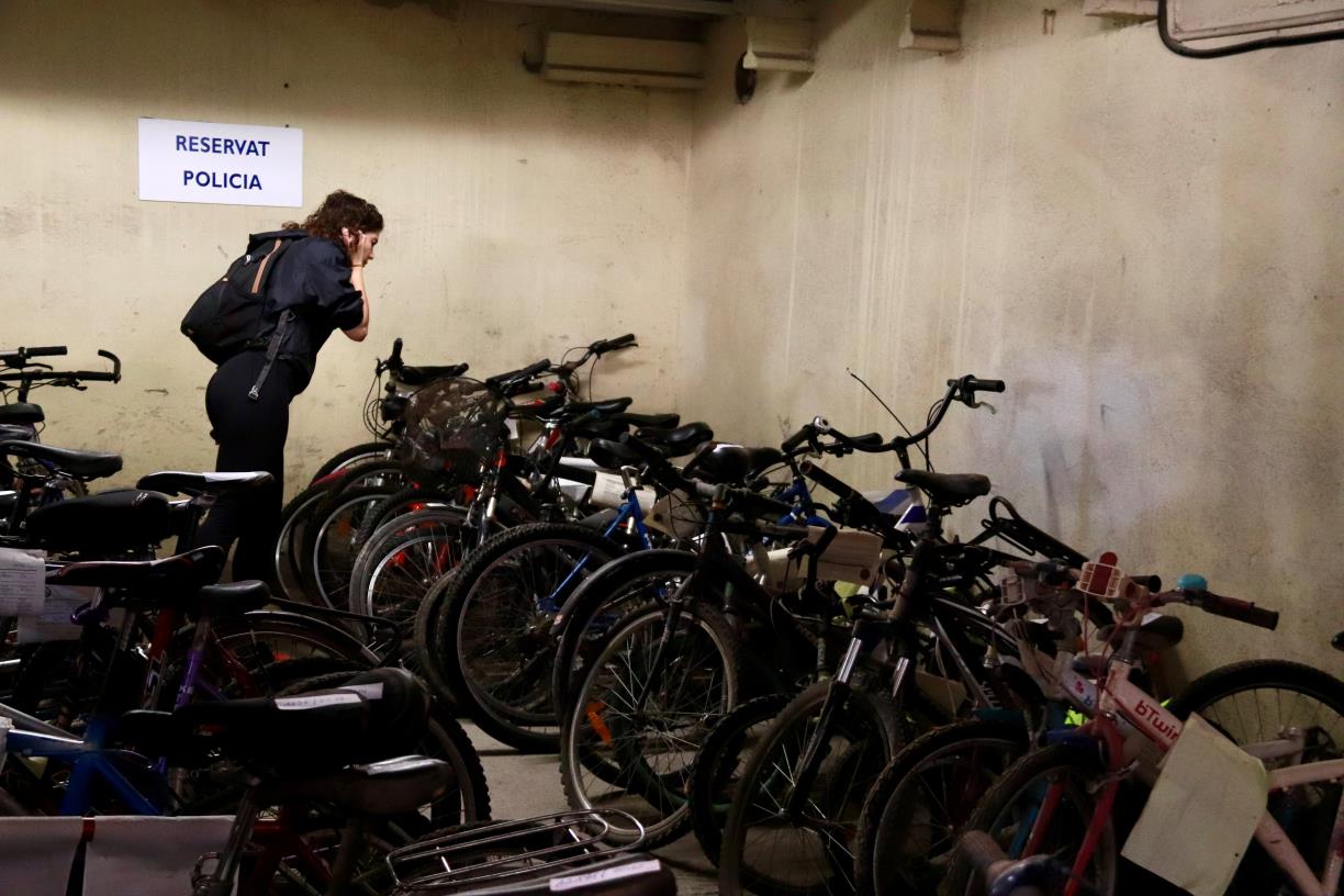 Repesca de bicis: La Policia Local de Vilafranca n’exposa un centenar recuperades de robatoris o abandonaments. ACN