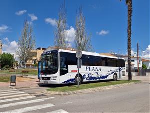Ribes i les Roquetes estrenen bus cada hora cap a Barcelona els caps de setmana. Ajt Sant Pere de Ribes