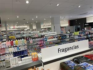 Rossmann arriba a Calafell en la seva estrena a Tarragona