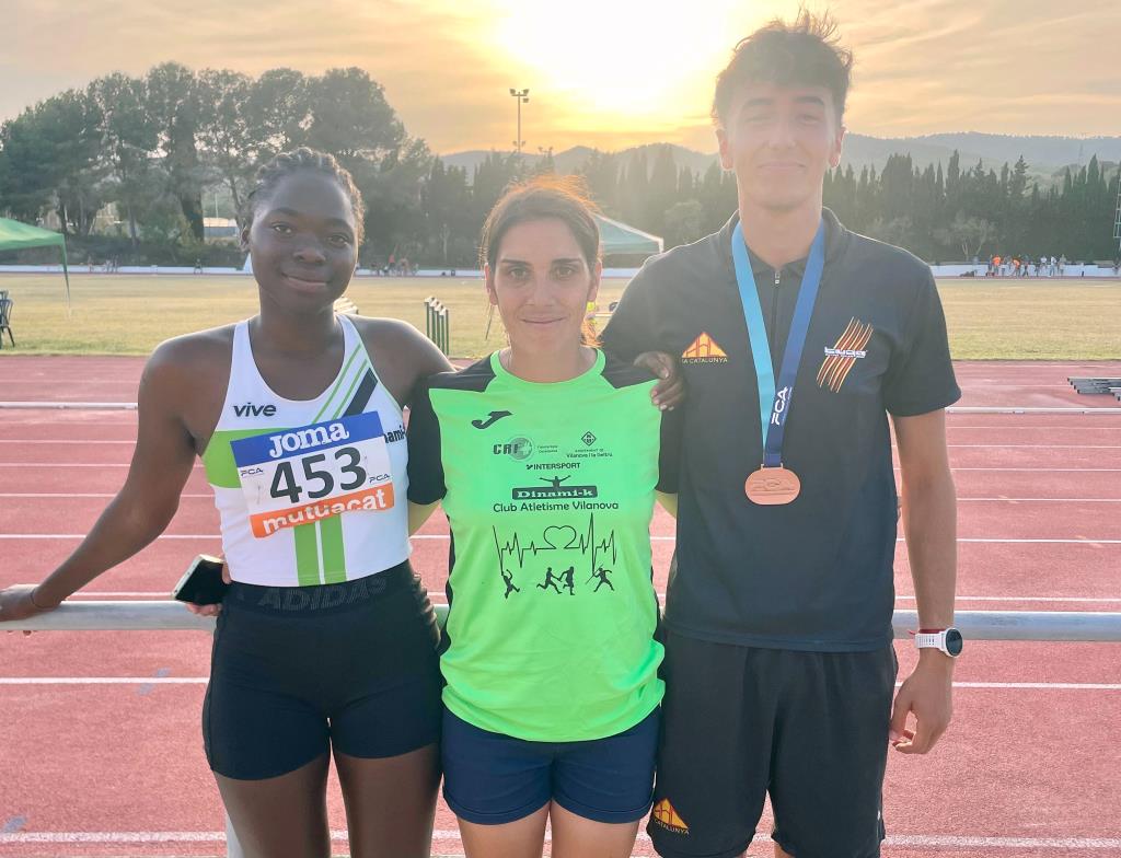 Salmina Cuesta, Pilar Egea i Bruno Rivera. Eix