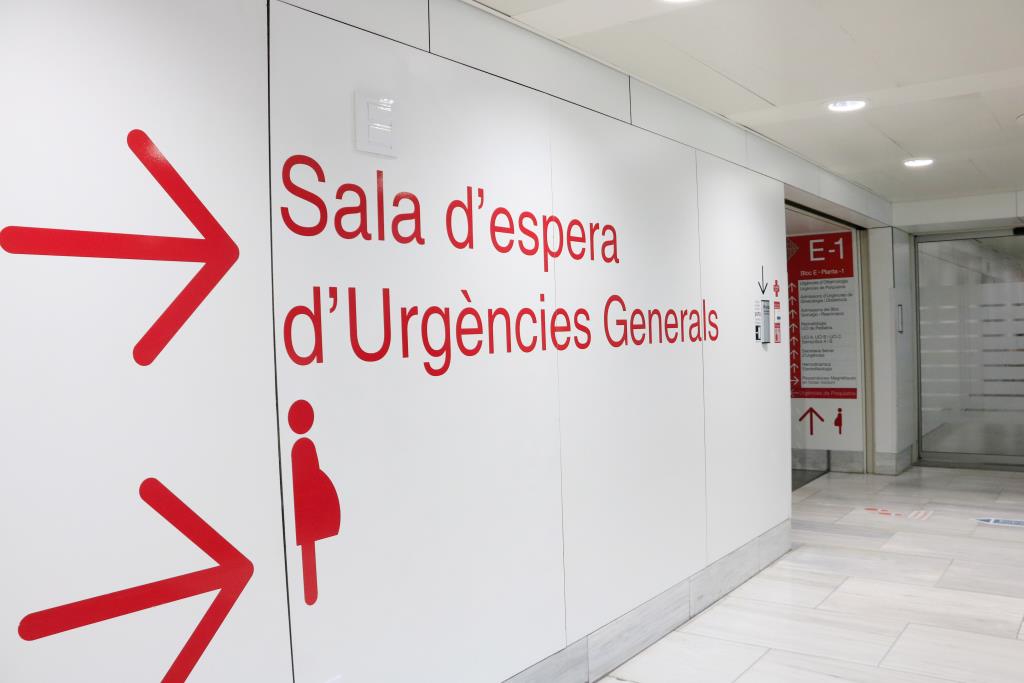 Salut reconeix una situació “tensa” a les urgències dels hospitals i treballa en un finançament que ajudi a millorar-la. ACN