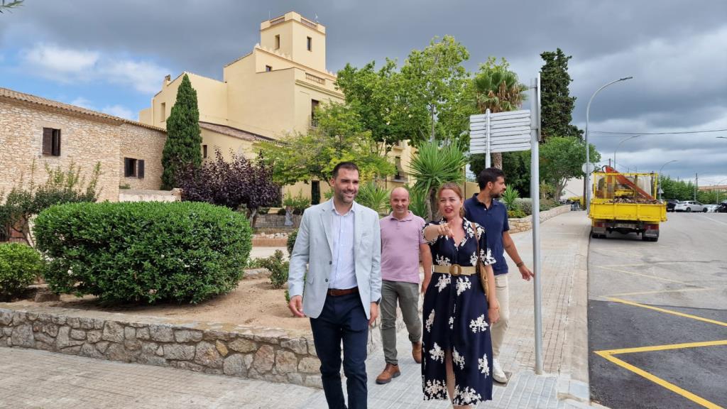 Sant Pere de Ribes estrena un nou itinerari de vianants que millora l’accés al Castell de Ribes. Ajt Sant Pere de Ribes