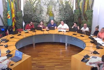 Sant Sadurní aprova l’ordenança de l’àrea d’autocaravanes i acorda millores en la parada de bus de la Rambla Generalitat. Ajt Sant Sadurní d'Anoia