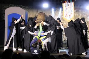 Sitges entra al ‘Món de la Festa Perpètua’ amb l’Arribo de Sa Majestat Carnestoltes